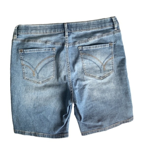 American Star Denim Shorts Size 16 - Picture 2 of 5